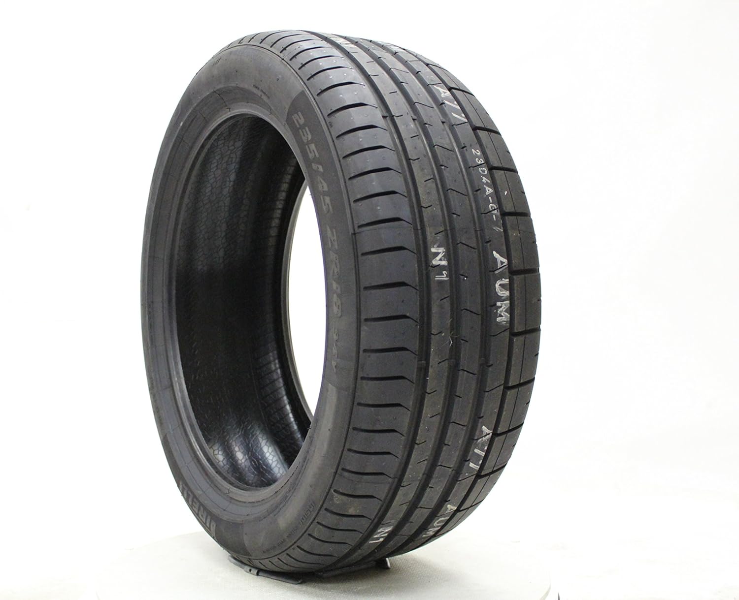 245/35R20XL 95Y Performance Radial Tire H44808