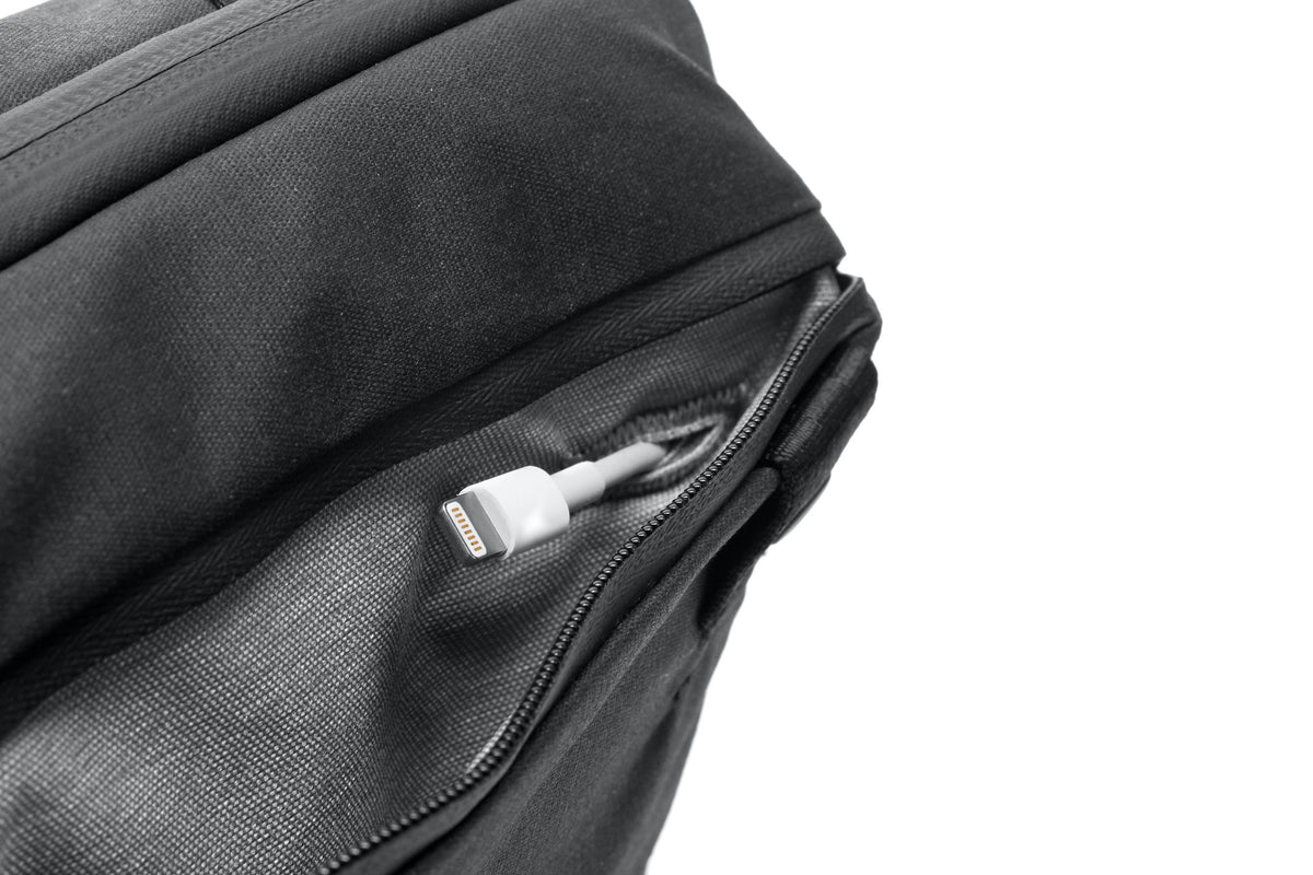 Tech Pouch M5533