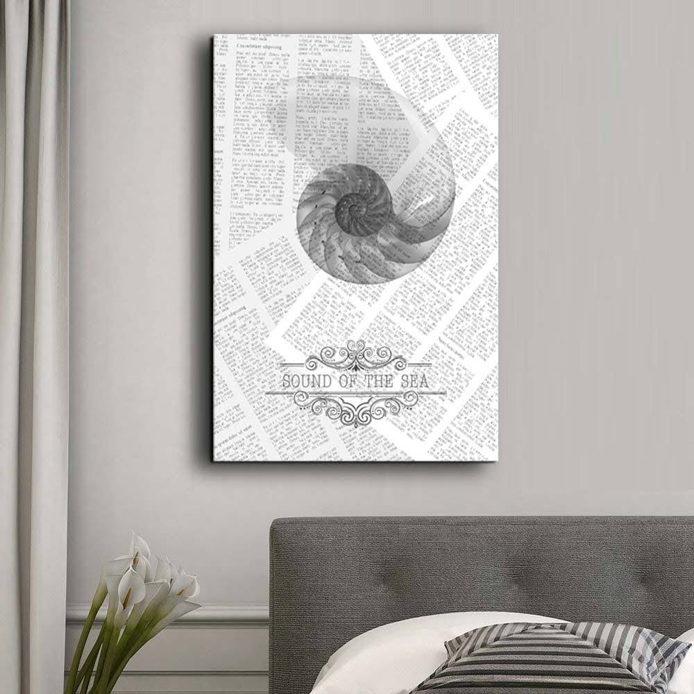 Canvas Print Semi-Transparent Sea Shell on Vintage Newspaper Background X728