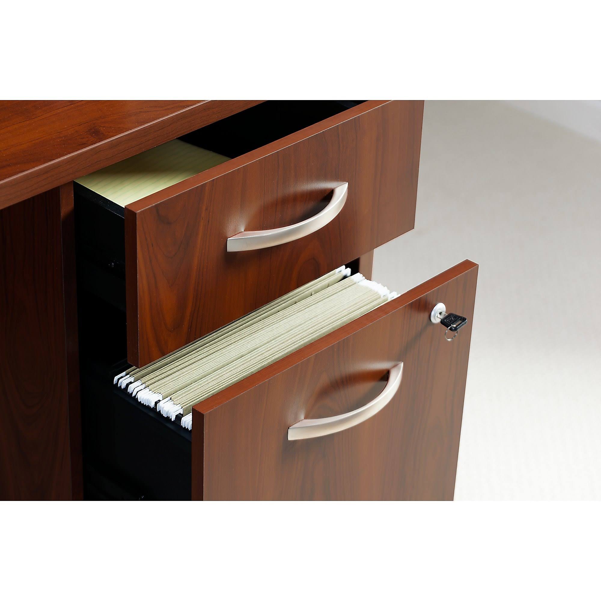 3 Drawer Mobile Pedestal in Hansen Cherry F644