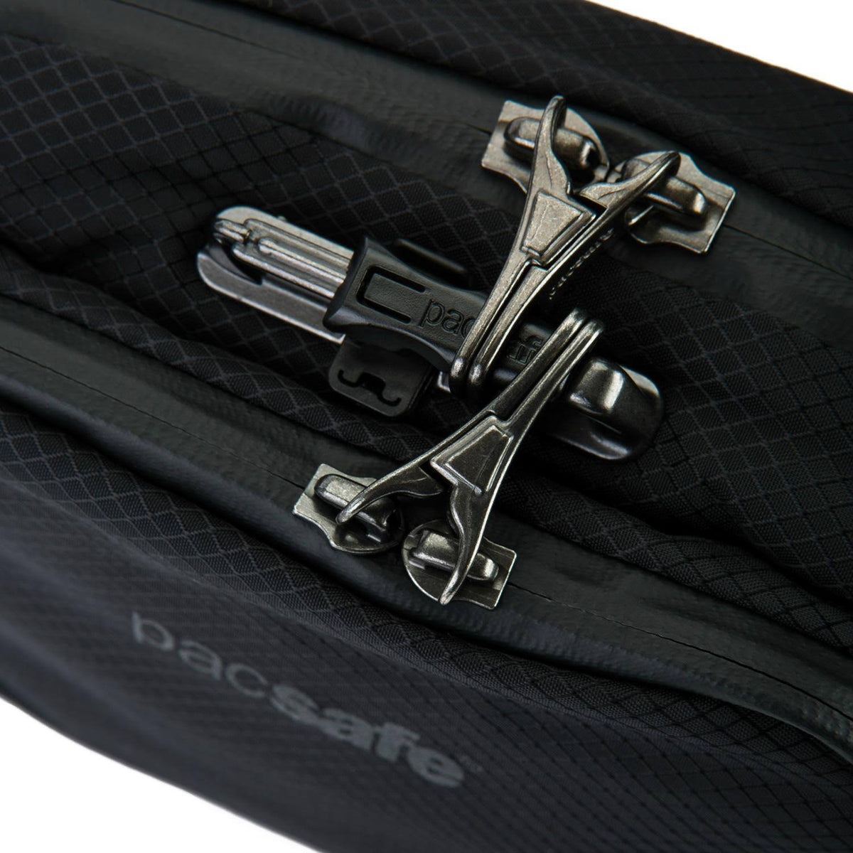 Anti-Theft Waistpack B183168