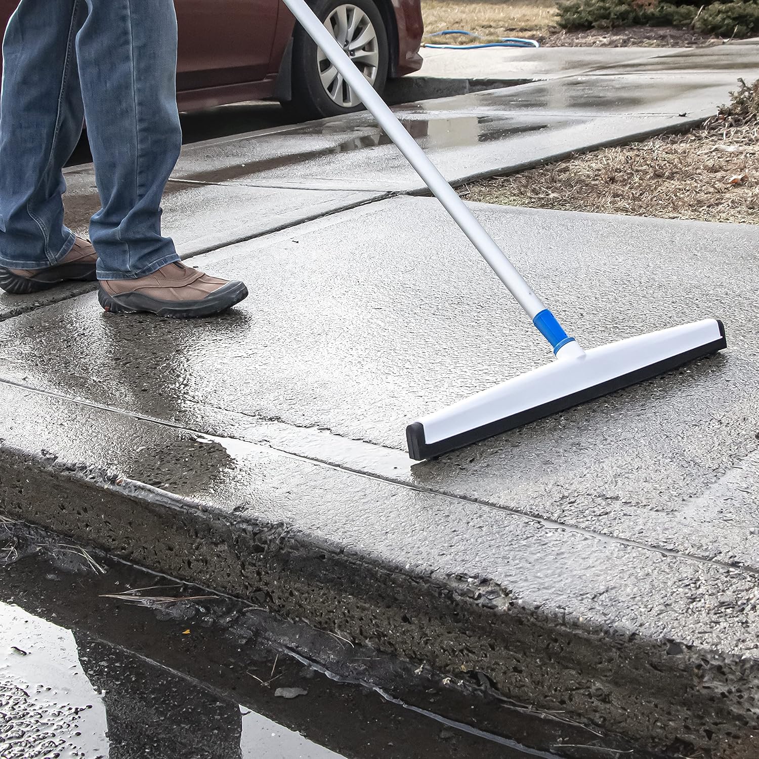 22" Uneven Surface Floor Squeegee with 60" Aluminum Pole, Pack of 2 D736731