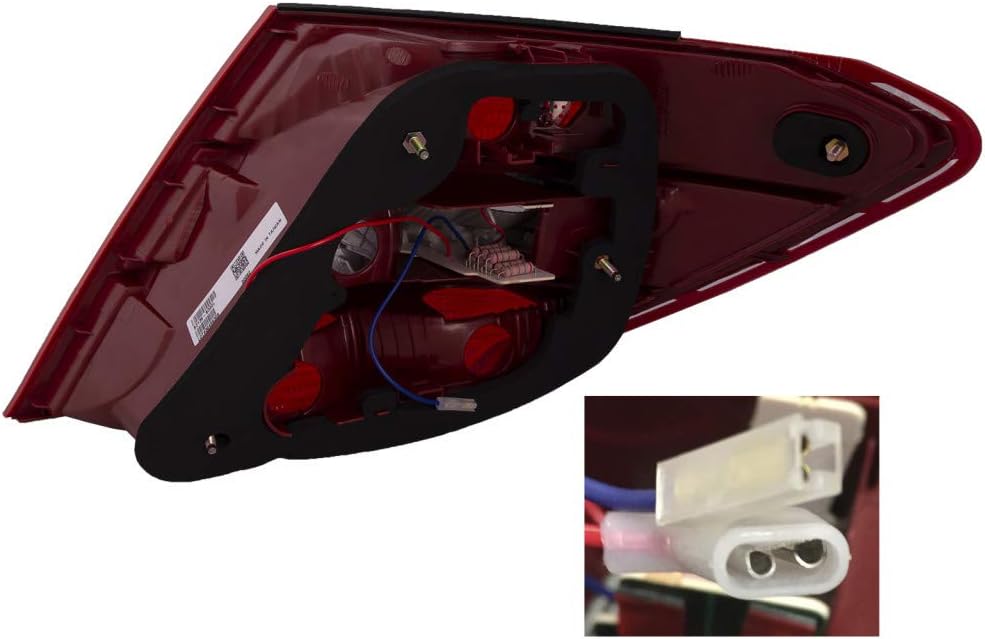 2008-2011 Mercedes-Benz C350 Tail Light Assembly Driver Side w/Bulbs Z526