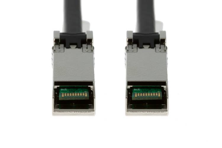 10GBase-CU Twin-Ax SFP Passive Cable 7m O11470