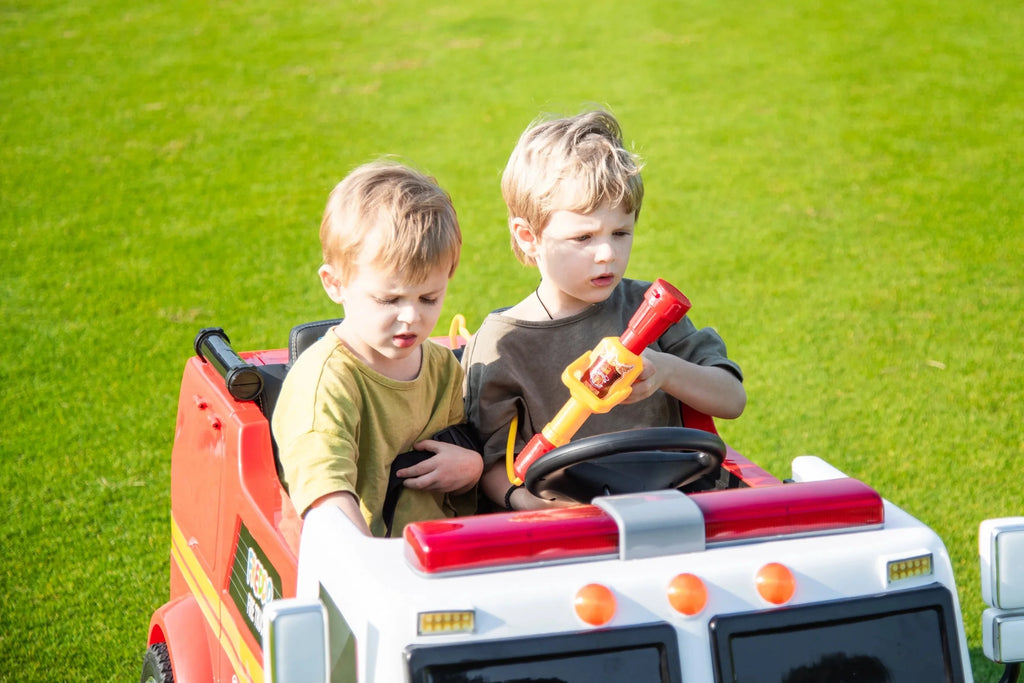 24V 2-Seater Ride-on Fire Truck with Remote Control, LED Lights, Water Gun X3574