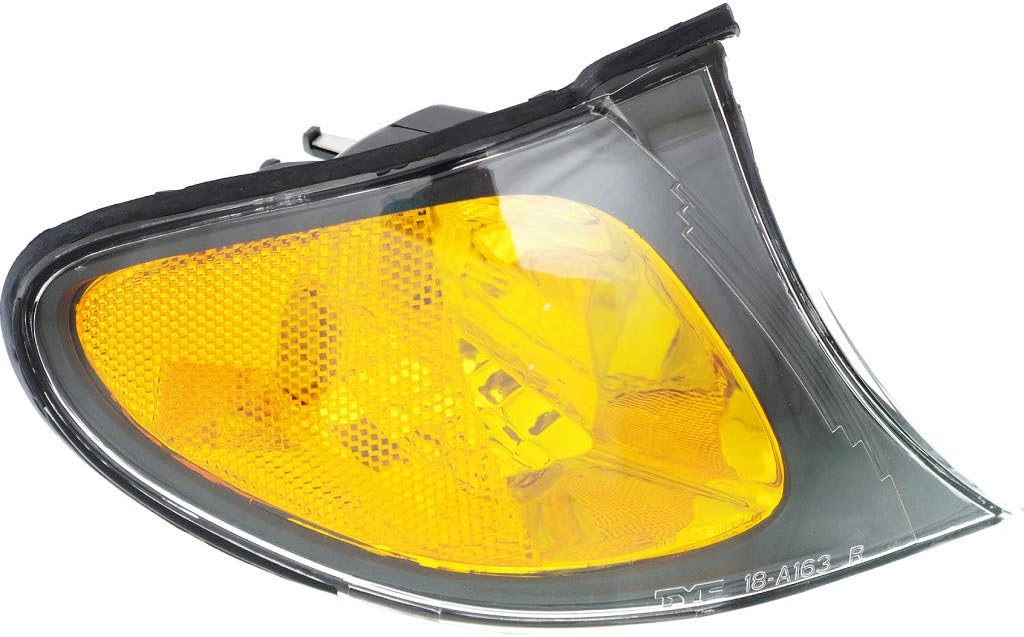 Yellow Turn Signal Light for BMW 325i 2002-2005 Passenger Side, Pack of 2 G5826