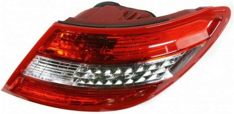 2008-2011 Mercedes-Benz C350 Tail Light Assembly Driver Side w/Bulbs Z526