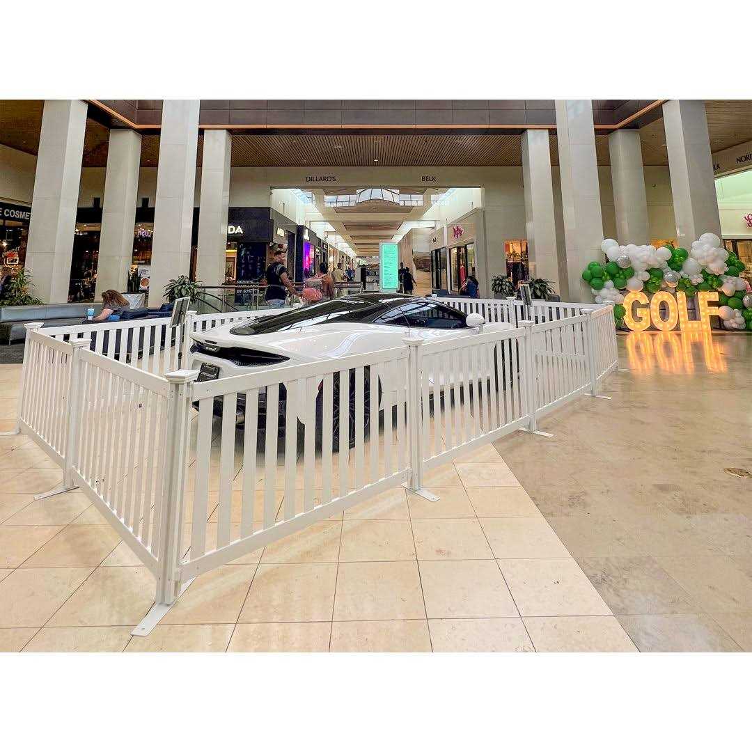 Portable Event 3-ft H x 5.5-ft W Hinged J846213