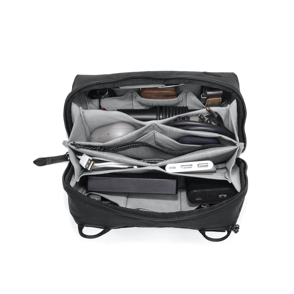 Tech Pouch M5533