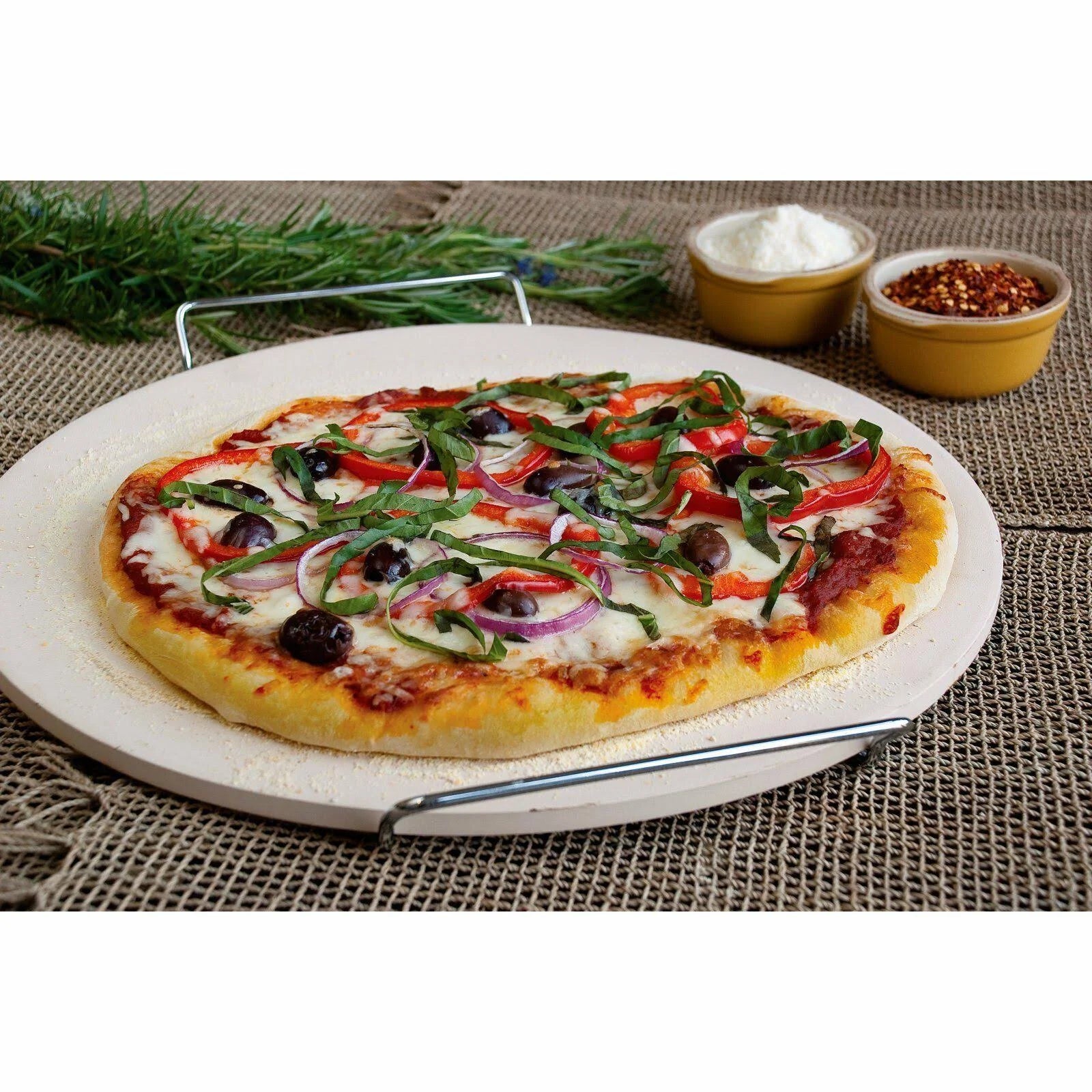 Round Pizza Stone with Wire Frame P7605