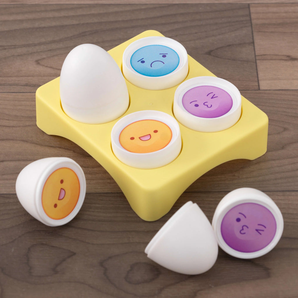 Wooden Toddler Kitchen Activity Center with 23 Accessories D30718